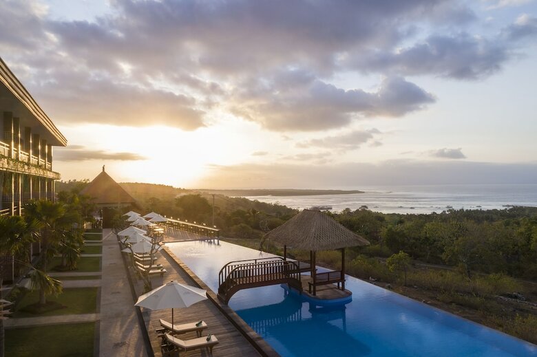 Semabu Hills Hotel Nusa Penida - Bali
