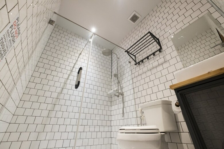 Iron32 Hotel