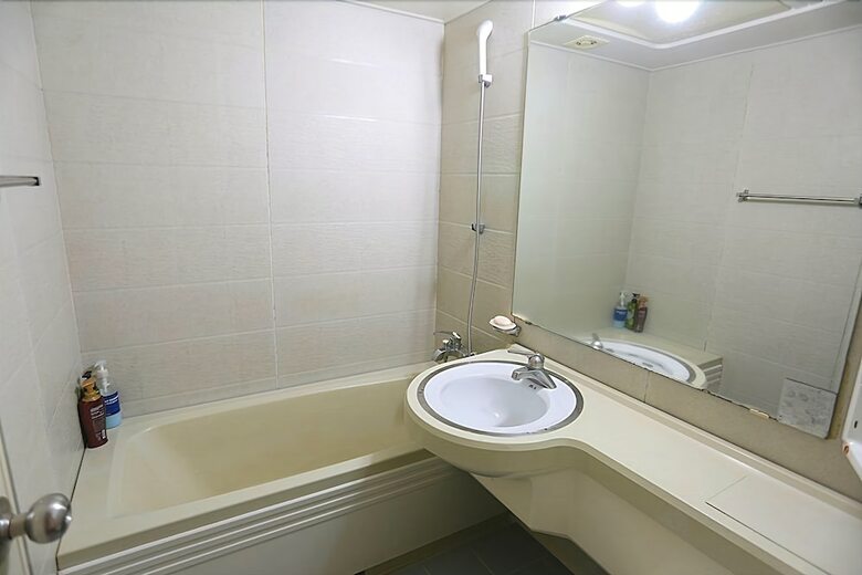 Woosung Hotel
