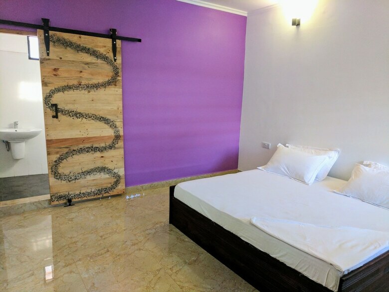 Hotel Nungwi House
