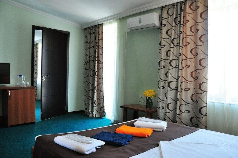 Reness Hotel Kobuleti