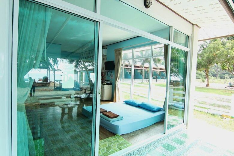Hotel Ton-aor On The Beach Resort & Restaurant