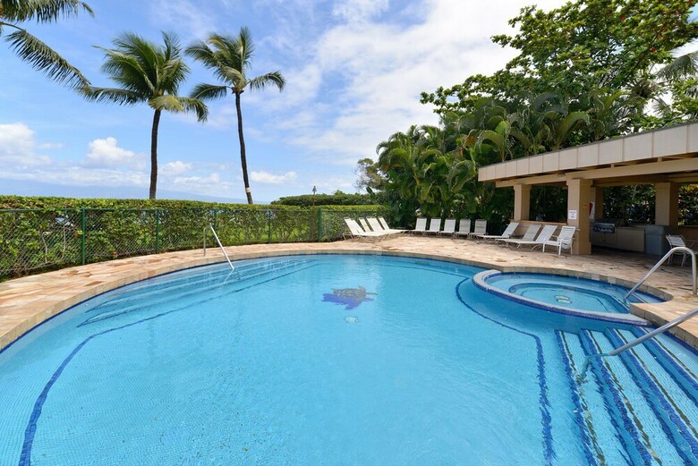 Paki Maui 415 By Redawning