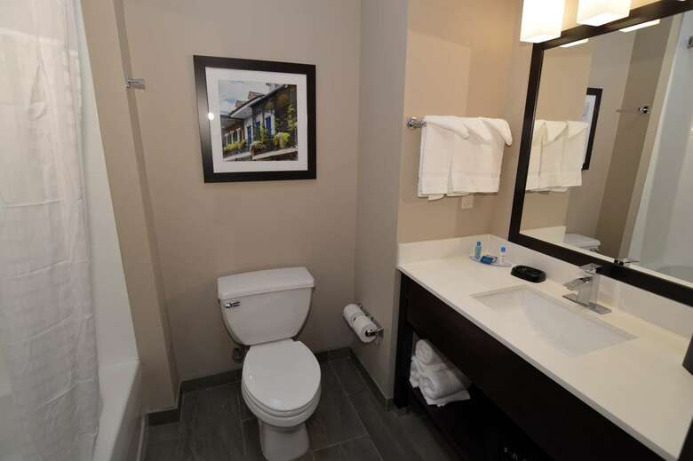 Best Western False River Hotel