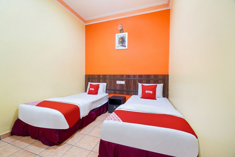 Oyo 89490 Hill Times Inn Hotel