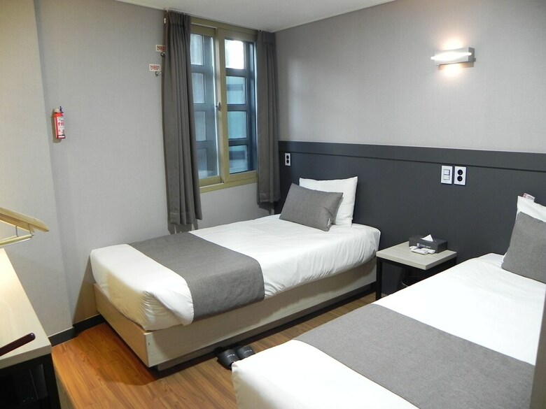 Hotel Ehwa In Myeongdong