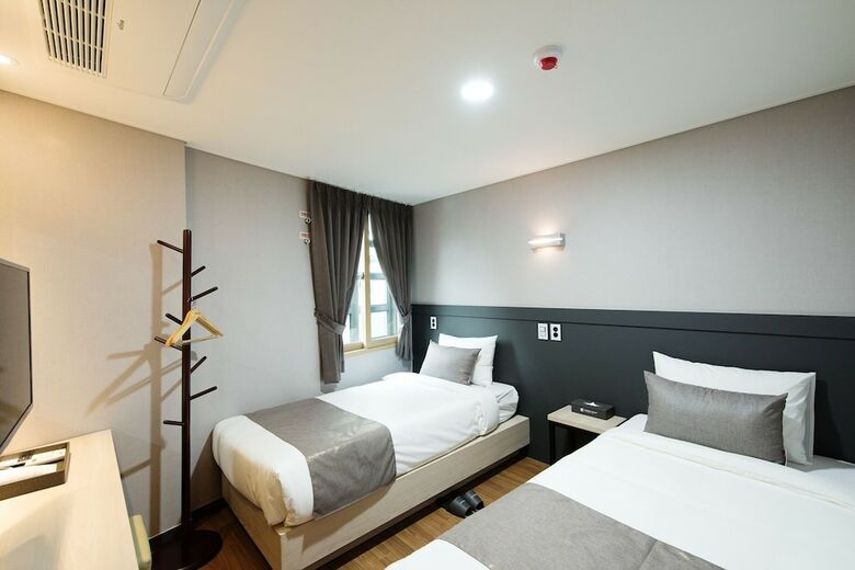 Hotel Ehwa In Myeongdong