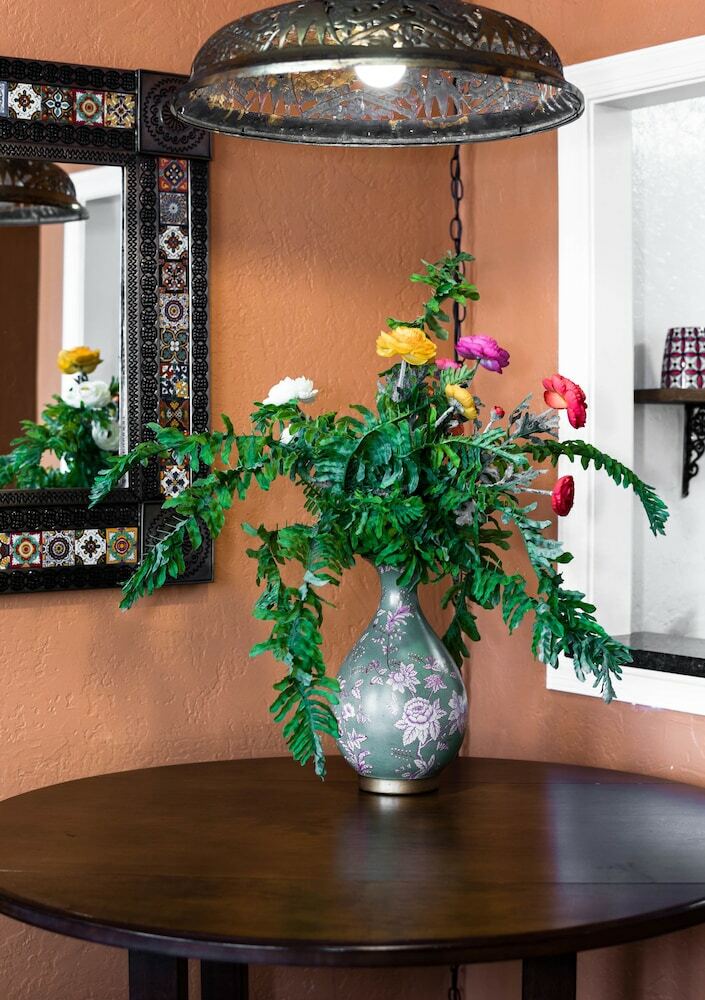 Tropicals Of Palm Beach