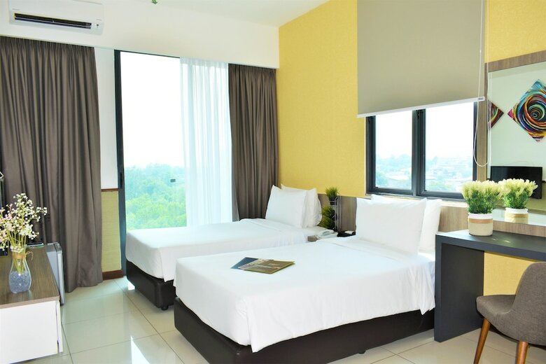 D'wharf Hotel & Serviced Residence
