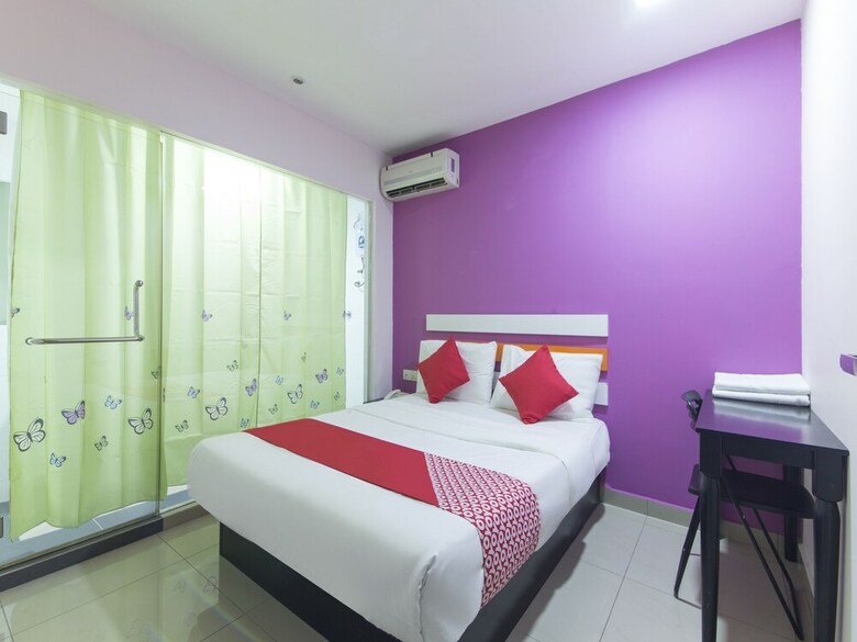 Motel Oyo 950 Orange Hotel