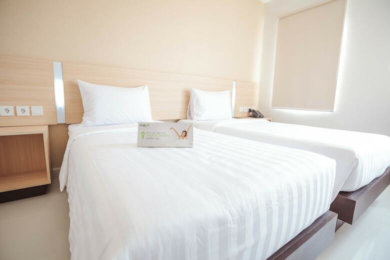Hotel Whiz Prime Sudirman Makassar