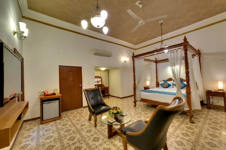 Hotel Welcomheritage Mani Mansion