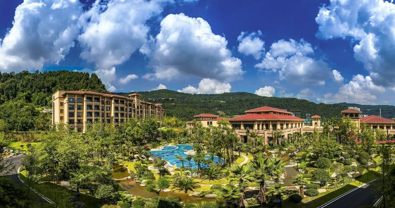 Felton Gloria Grand Hotel Bazhong
