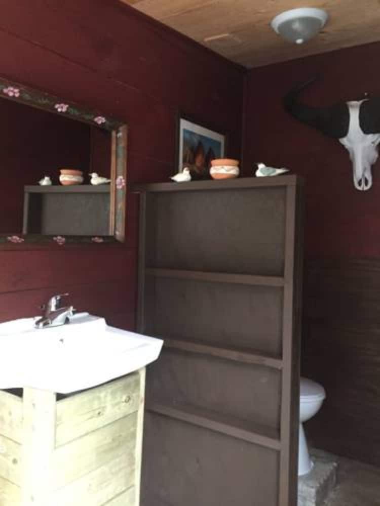 Bed & Breakfast B & B House Austria