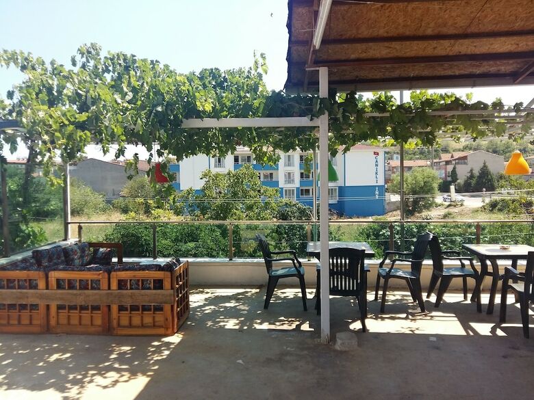 Apartamento Kumba? Green Garden Pansiyon