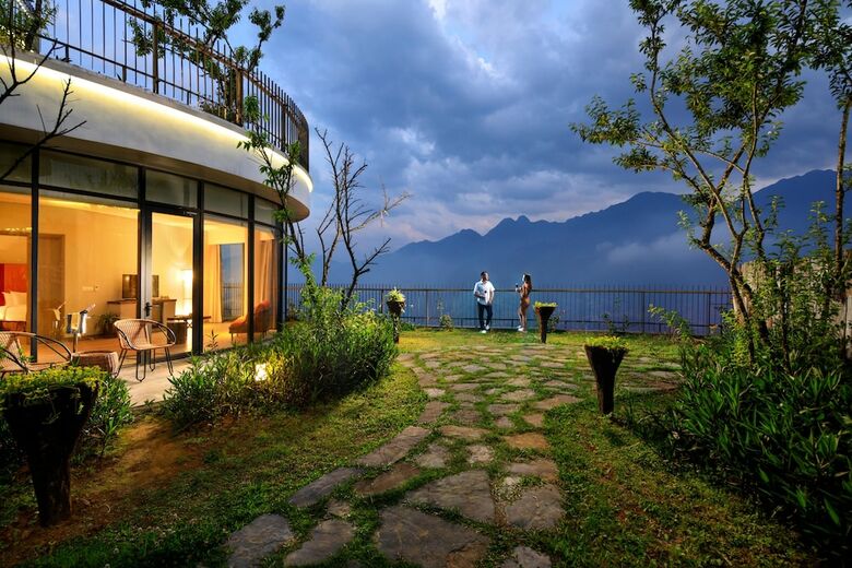 Pao's Sapa Leisure Hotel