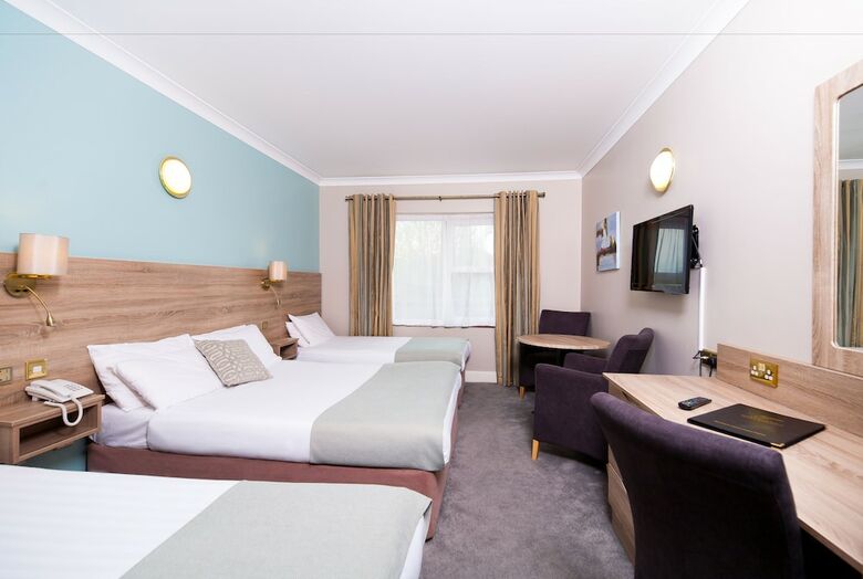 Hotel Treacy's West County Conference & Leisure Centre