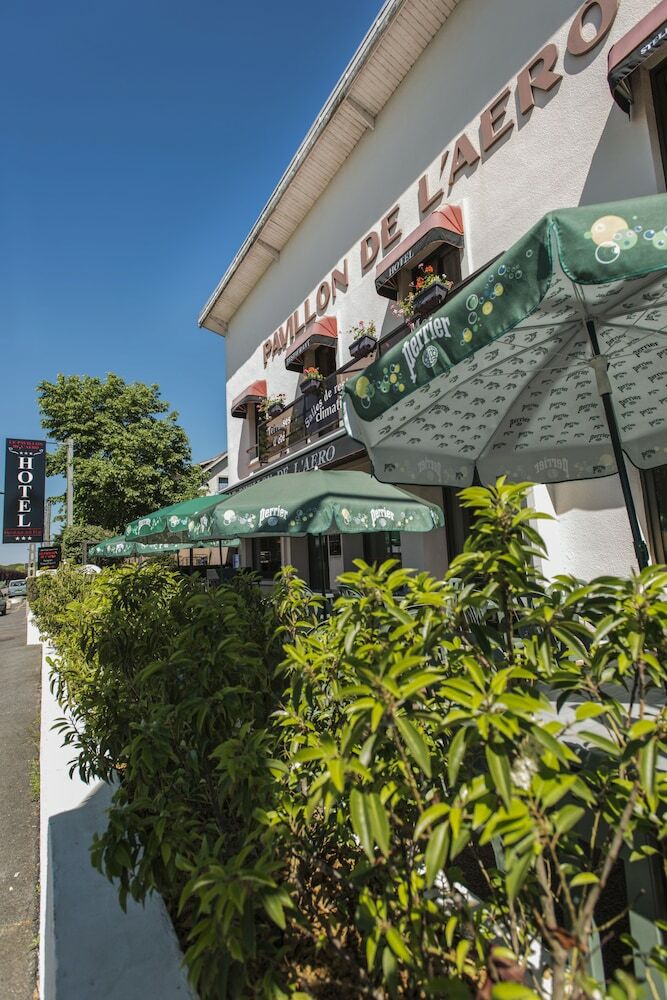 Hotel H�tel Le Pavillon De L'a�ro
