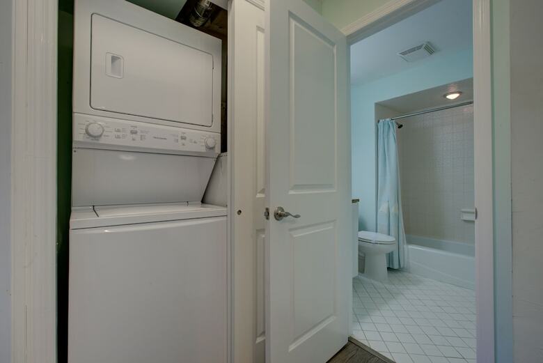 Anna Maria Island Retreat 2br Condo