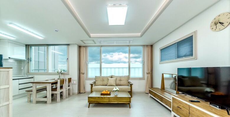 Jeju Jukwang Resort