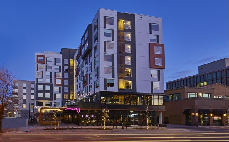 Hotel Moxy By Marriott Denver Cherry Creek