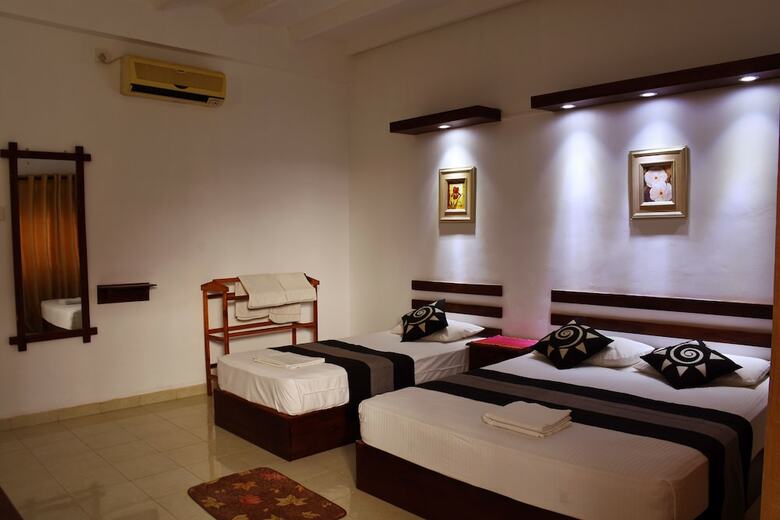 Hotel Sadula Holiday Resort - Anuradhapura
