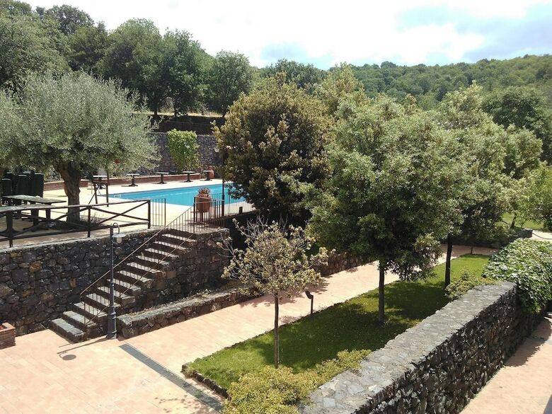 Agroturismo Le Cisterne Dell'etna