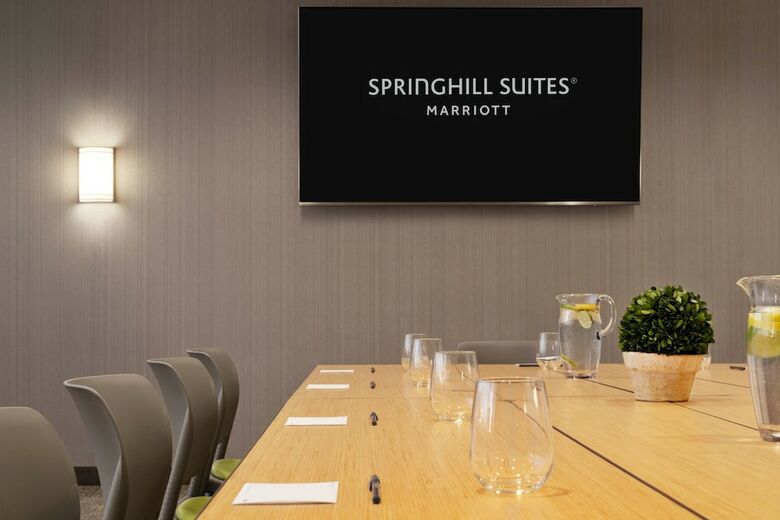 Hotel Springhill Suites By Marriott Allentown Bethlehem/center Valley