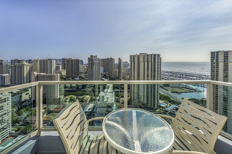Gaia Hawaii At Ala Moana Hotelcondo