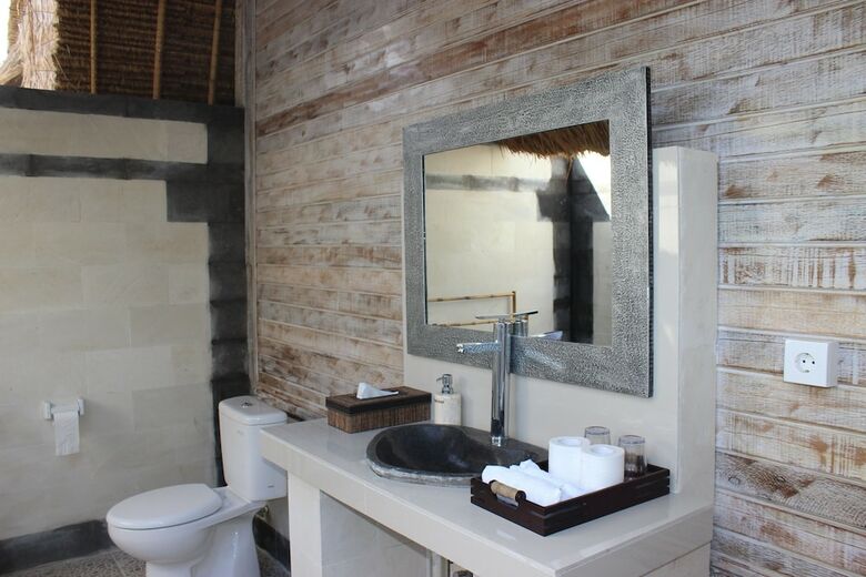 Apartamento Sanghyang Bay Villas