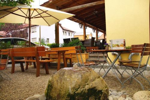Hostal Landhotel Sch�ll