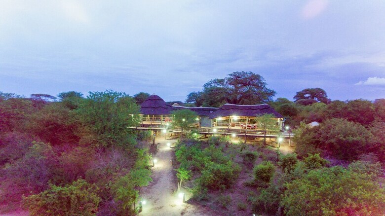 Posada Mabata Makali Lodge & Campsite