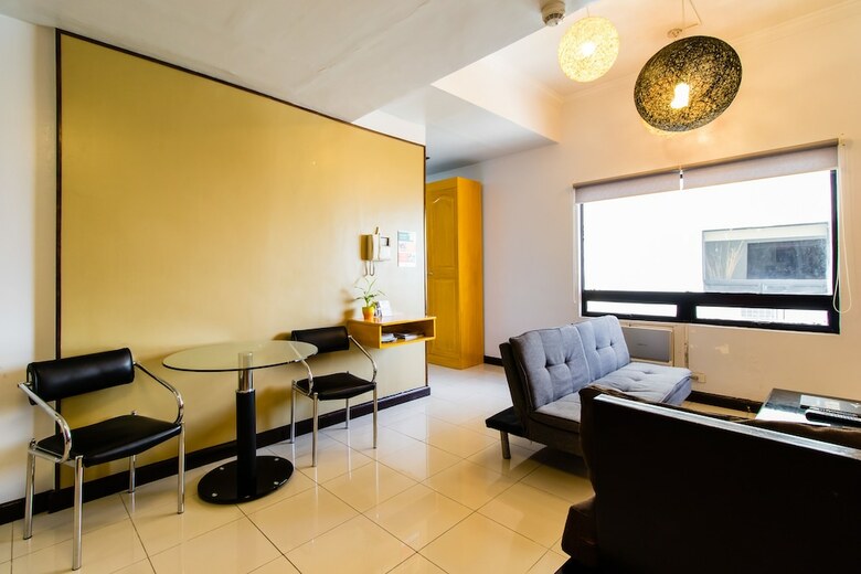Alcoves Apartments