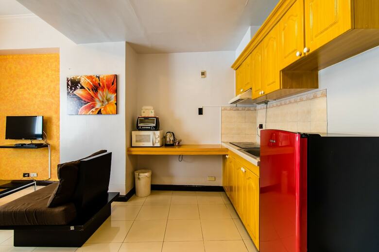 Alcoves Apartments