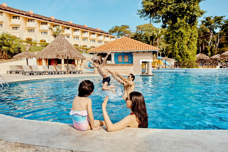 Hotel Palladium Vallarta Resort & Spa