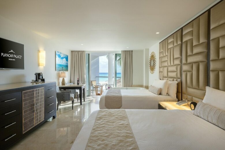 Hotel Playacar Palace