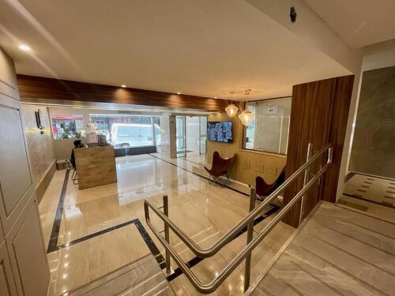 Hotel Up Am�rica Plaza