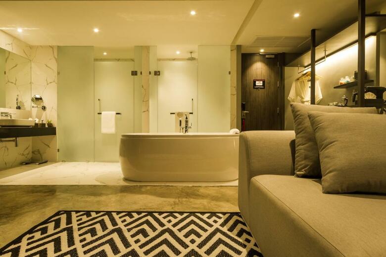 Hotel Zazz Urban Bangkok