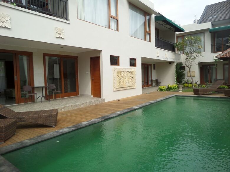 Hotel Royal Majesty Villas