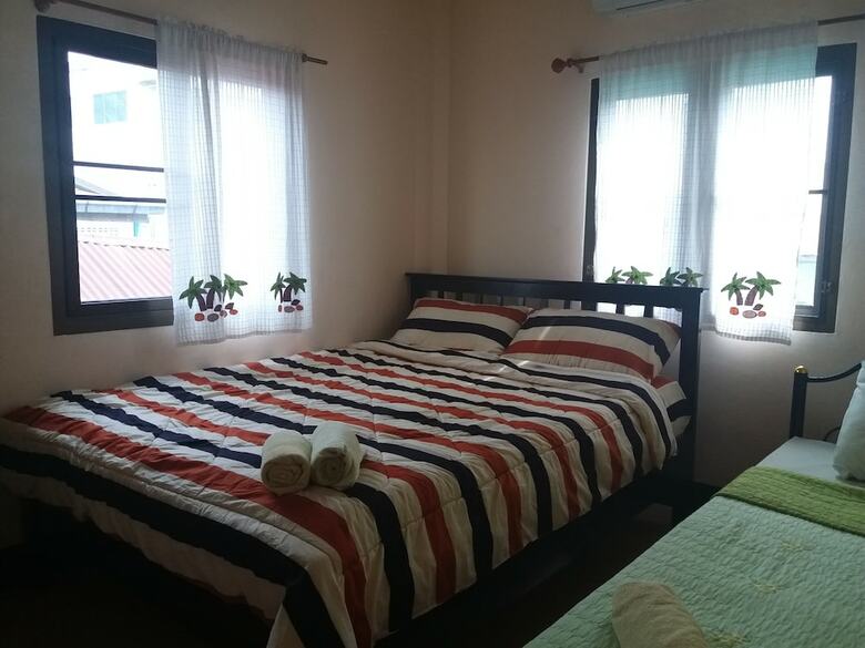 Hotel Benya Guest House Phimai