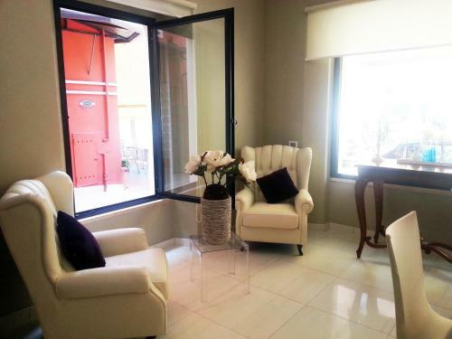 Hotel Lo Squalo