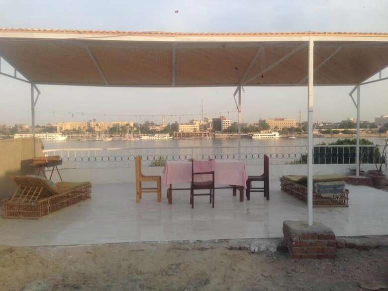 Hotel Luxor Guest House