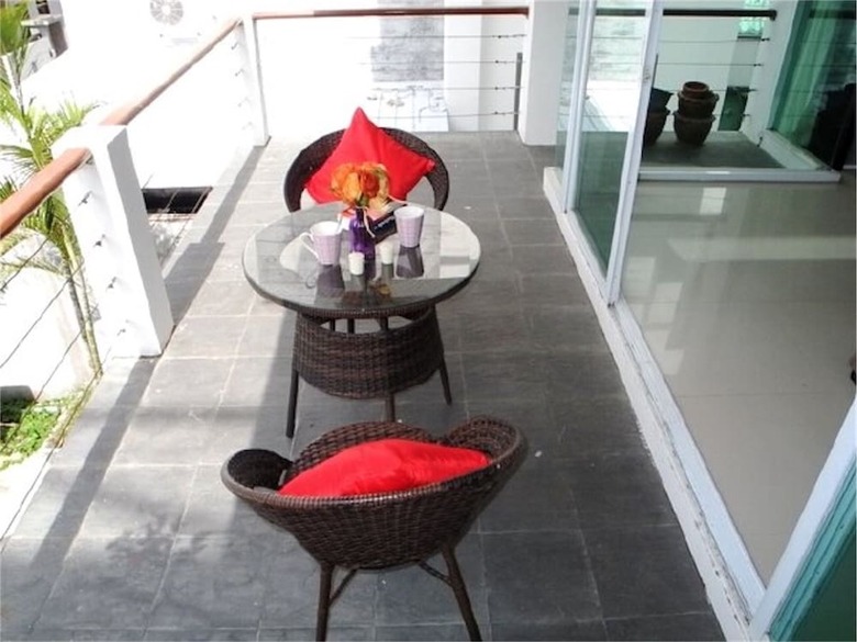 Sunrise 3 Bedrooms Spacious Apartment