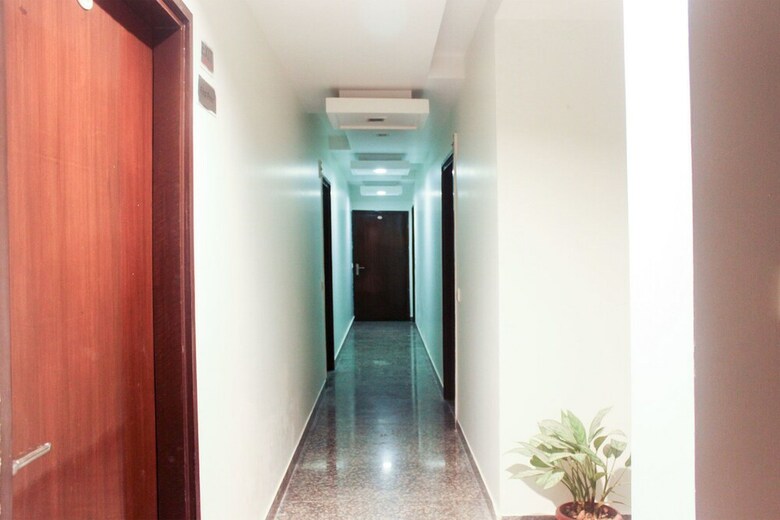 Oyo 6596 Hotel Flight Path
