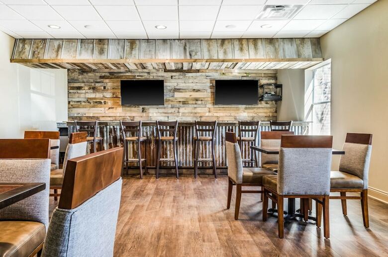 Hotel Mainstay Suites Hackberry Sportsman's Lodge