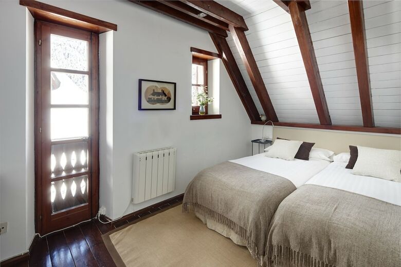Apartamentos Nin De Beret Luxe By Feelfree Rentals