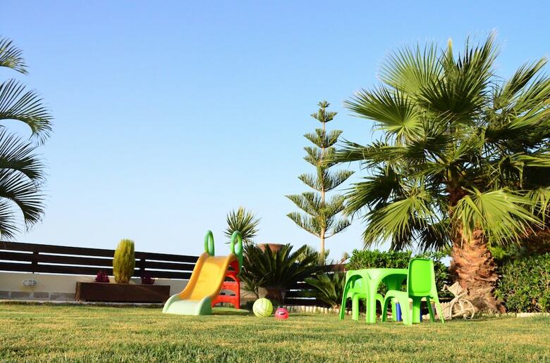Luxury Holiday Villas Gouves