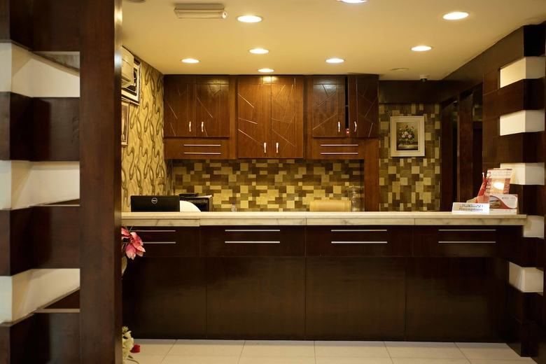 Aparthotel Star Emirates Furnished Apartments 2