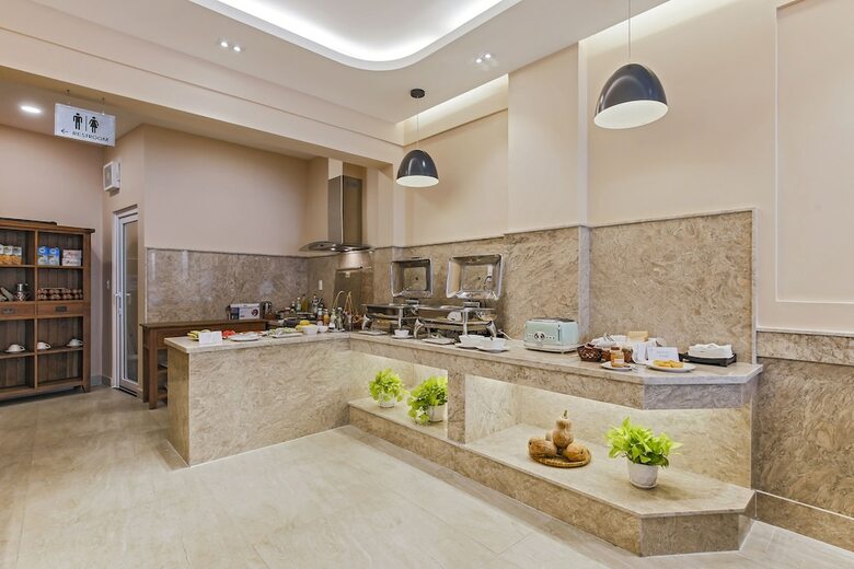 Hoang Lan Hotel