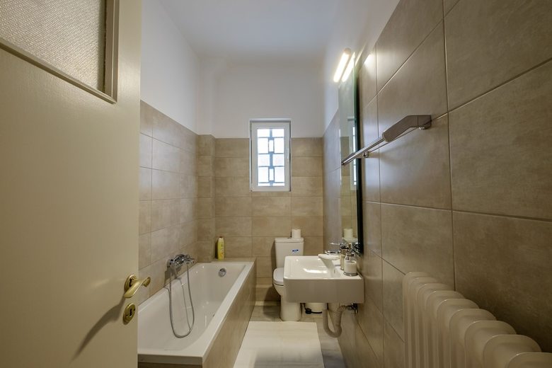 Apartamentos Olala Kolonaki Chic & Spacious 3br Flat W/ Balcony